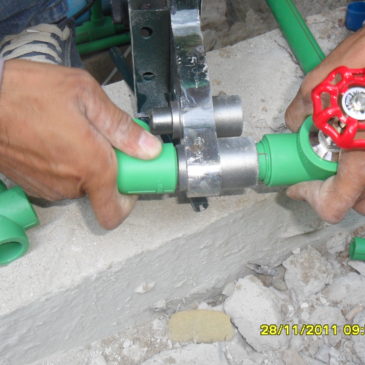 Installation PPR80 PN20 pipe for hot water supply